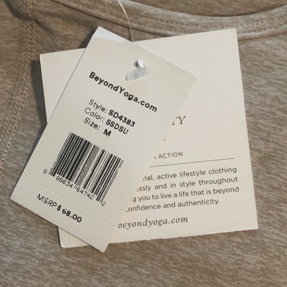 BEYOND YOGA Studio Crop Tank, sold out! M NWT - Picture 2 of 3